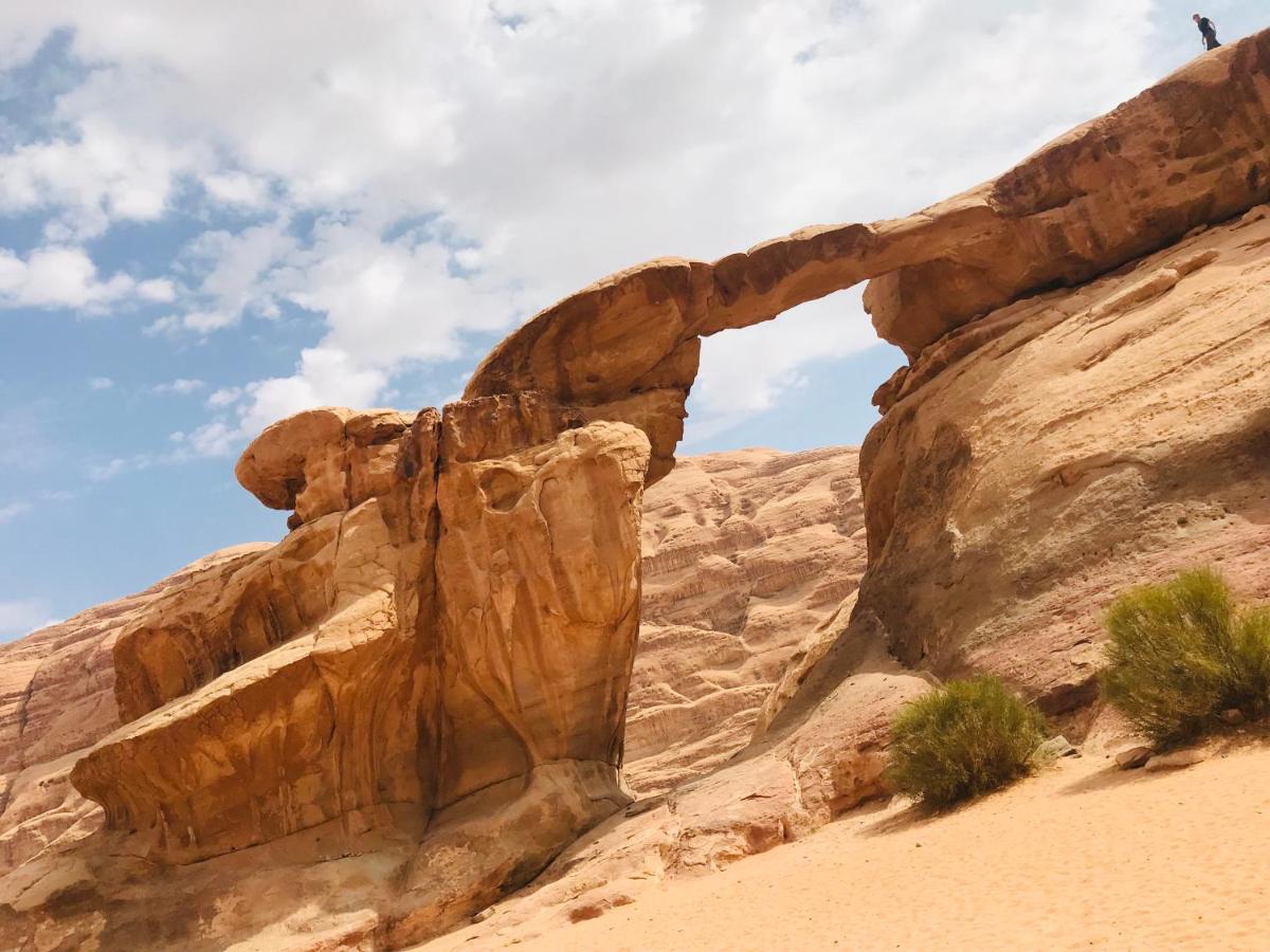 Sand And Stone Camp - Wadi Rum Desert Εξωτερικό φωτογραφία