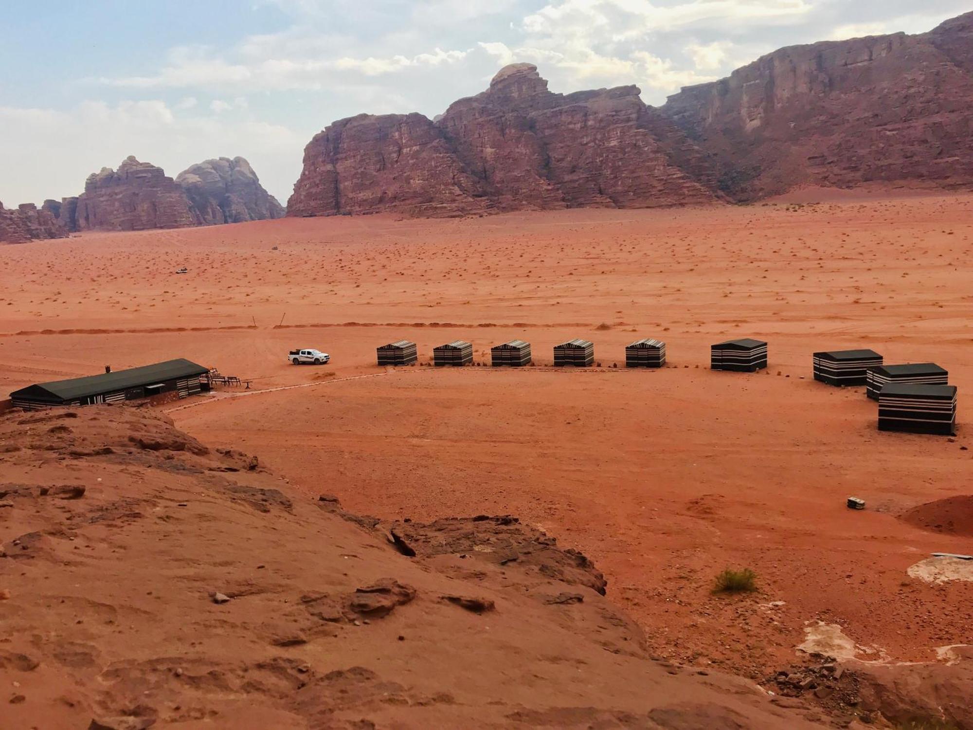 Sand And Stone Camp - Wadi Rum Desert Εξωτερικό φωτογραφία